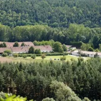 novy-dvur-tyn-nad-vltavou-8lv2y