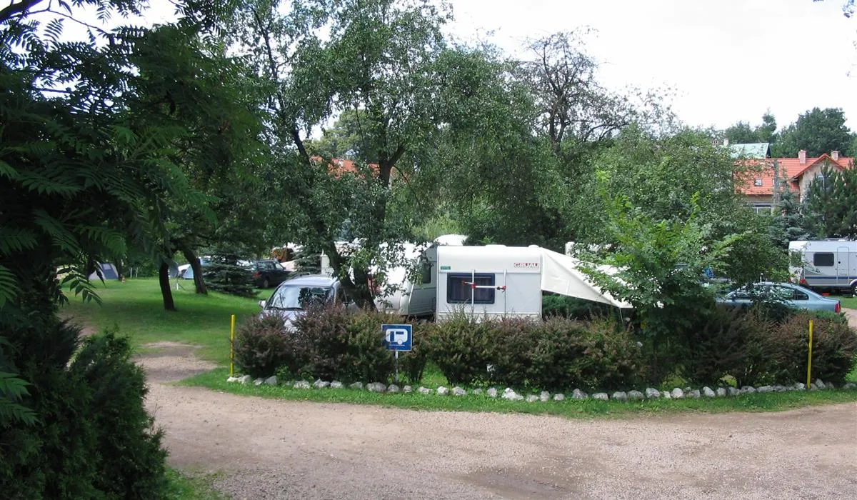 camping-smok-krakw-augyy