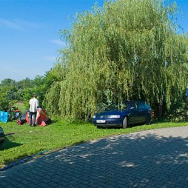 camping-smok-krakw-hx3ji