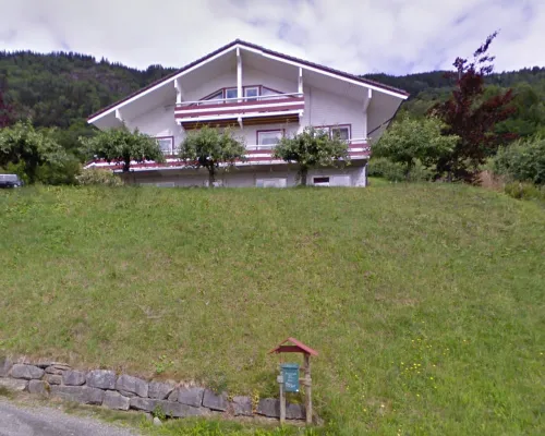 systrond-motell-hyttesenter-og-camping-leikanger-hoyiw