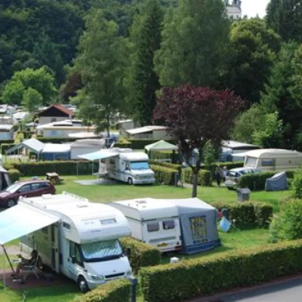 camping-im-aal-eschsursre-yurgn