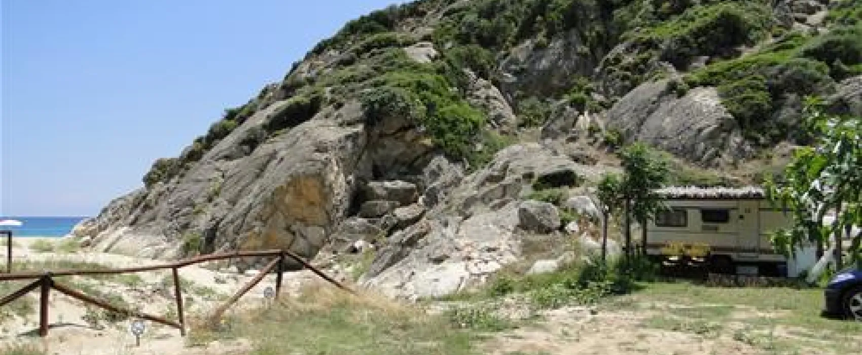 Thalatta Kalamitsi Village Camp