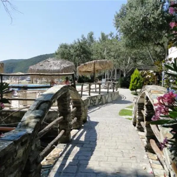 thalatta-kalamitsi-village-camp-kalamitsisithonia-rs86w