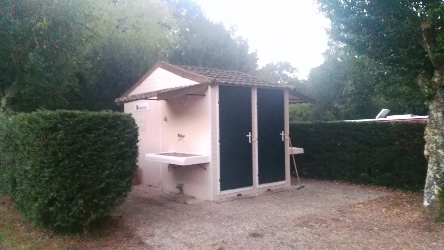 camping-du-maine-blanc-st-christoly-de-blaye-7q3ov