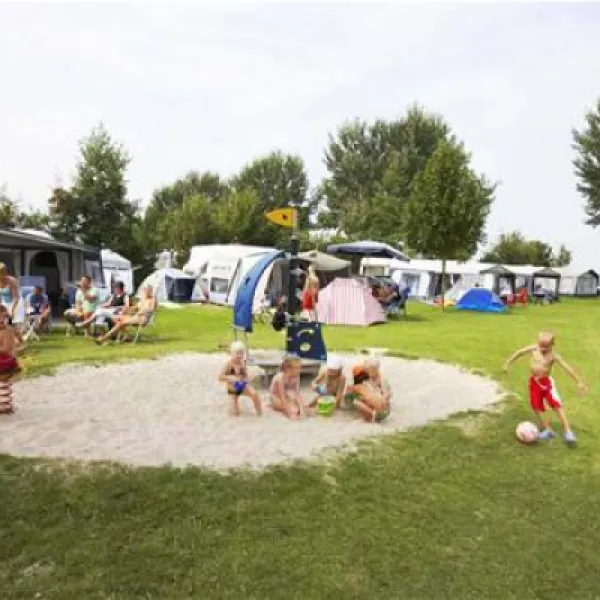 vakantiepark-eiland-van-maurik-maurik-ijpuc