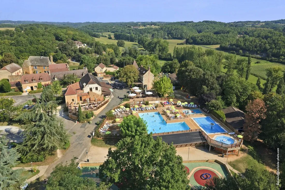 les-grottes-de-roffy-sarlat-xnvlq