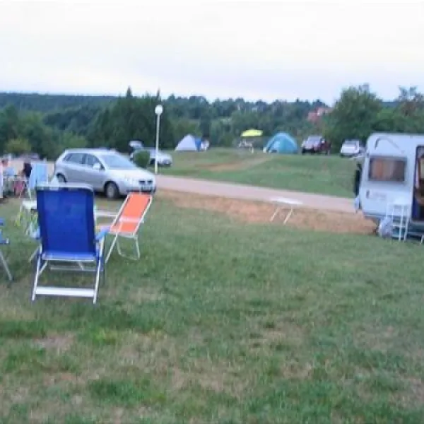 camping-korana-plitvice-lakes-qr9nk