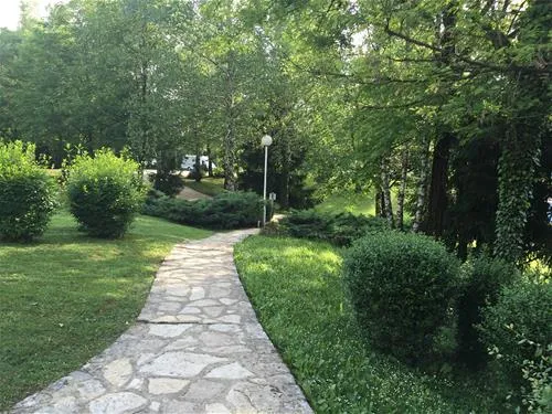 camping-korana-plitvice-lakes-ufile