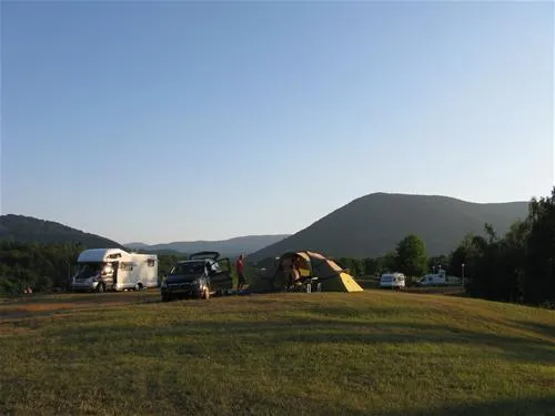 camping-korana-plitvice-lakes-yluqx