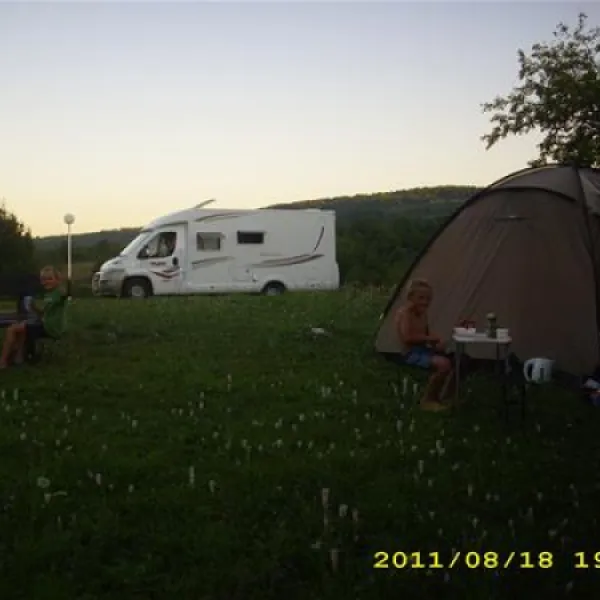camping-korana-plitvice-lakes-z3ggz