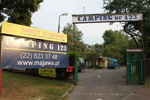 camping-123-warszawa-g4stn