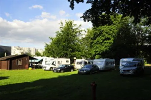 camping-123-warszawa-zldyf