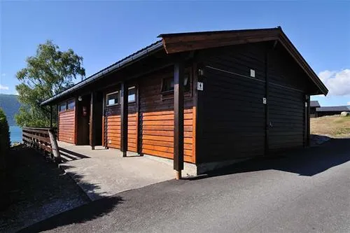 djuvik-camping-vangsnes-0zrop