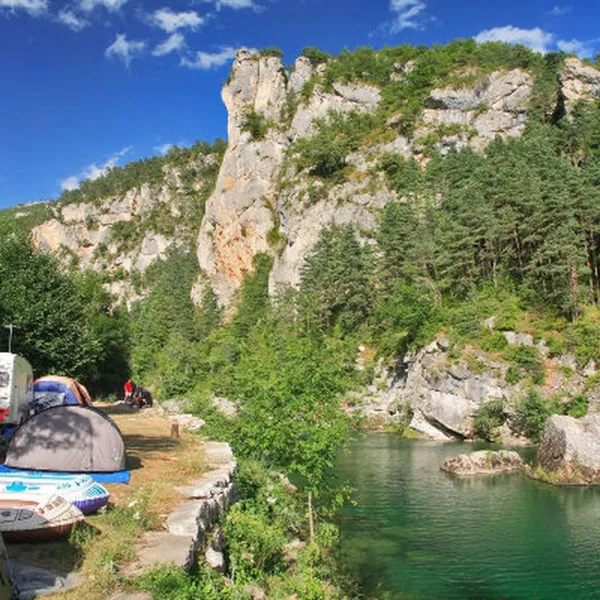 camping-le-beldoire-les-vignes-rwnkp