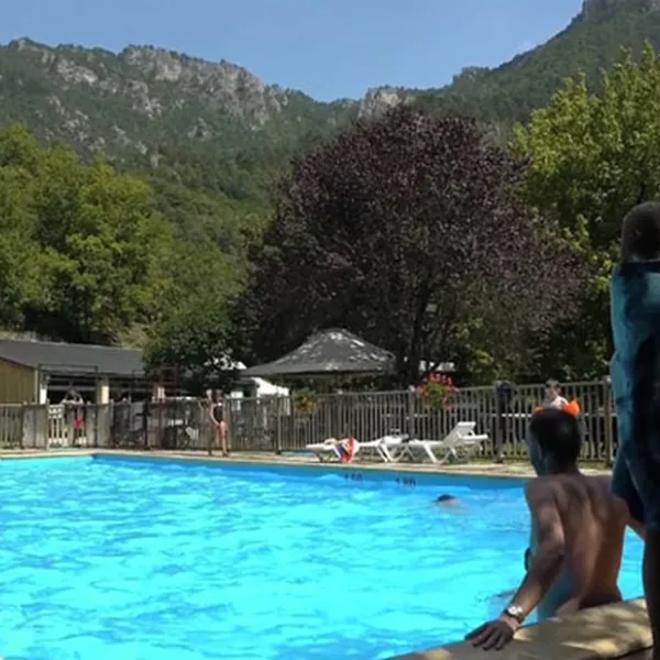 camping-le-beldoire-les-vignes-wajkt
