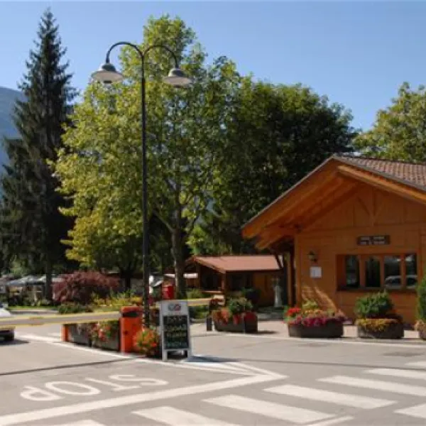 camping-spiaggia-lago-di-molveno-molveno-6dnif