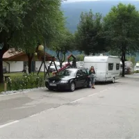 camping-spiaggia-lago-di-molveno-molveno-fomgi