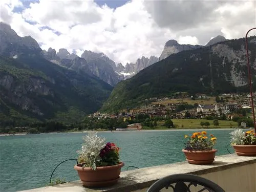 camping-spiaggia-lago-di-molveno-molveno-lzvqn