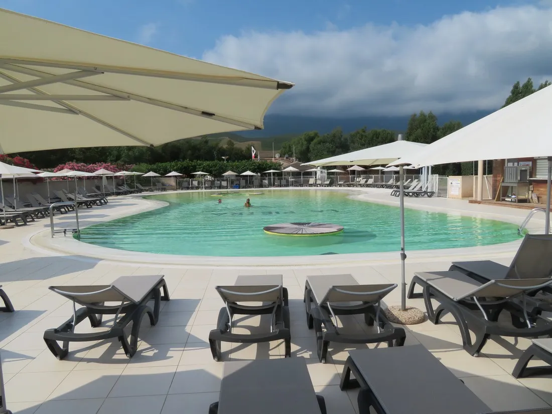 camping-la-pietra-pietracorbara-5xpl9