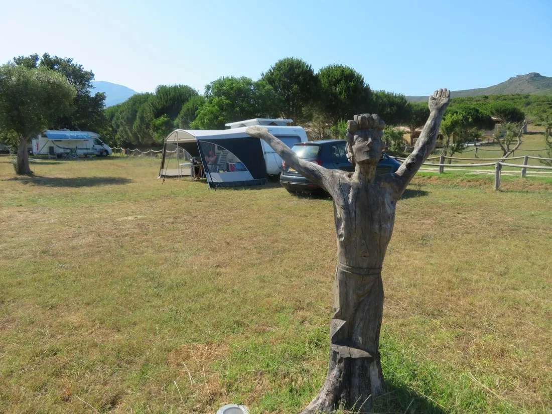 camping-la-pietra-pietracorbara-bgb8k