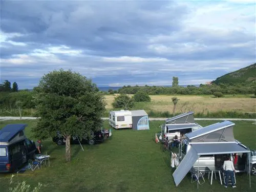 camping-la-pietra-pietracorbara-r7ljw