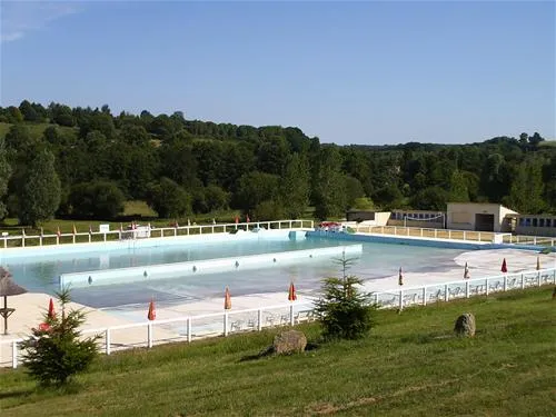 monaco-parc-longny-au-perche-xgqzk