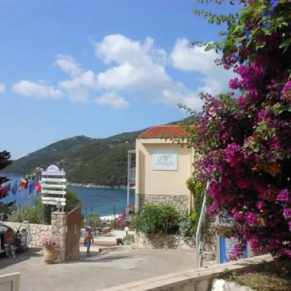 camping-poros-beach-poros-gay1g