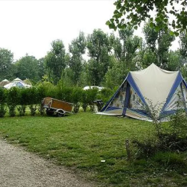 camping-municipal-le-bec-de-cisse-vouvray-t9lle