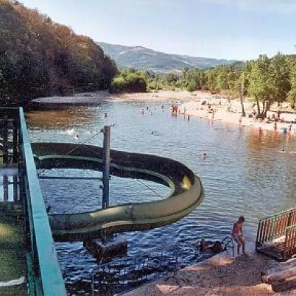 Camping Le Soleil Rouge