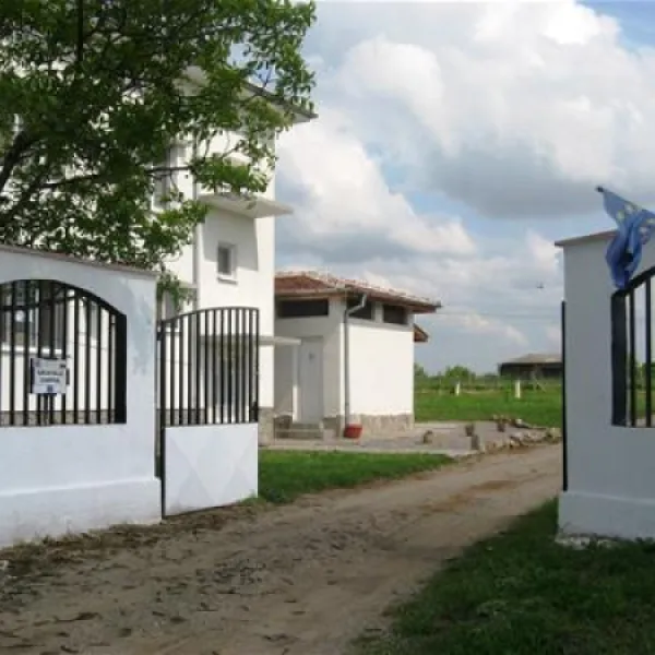 sakar-hills-camping-biser-7nnmx