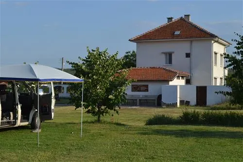 sakar-hills-camping-biser-wgiyg