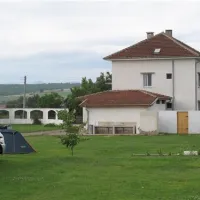 sakar-hills-camping-biser-zncqg