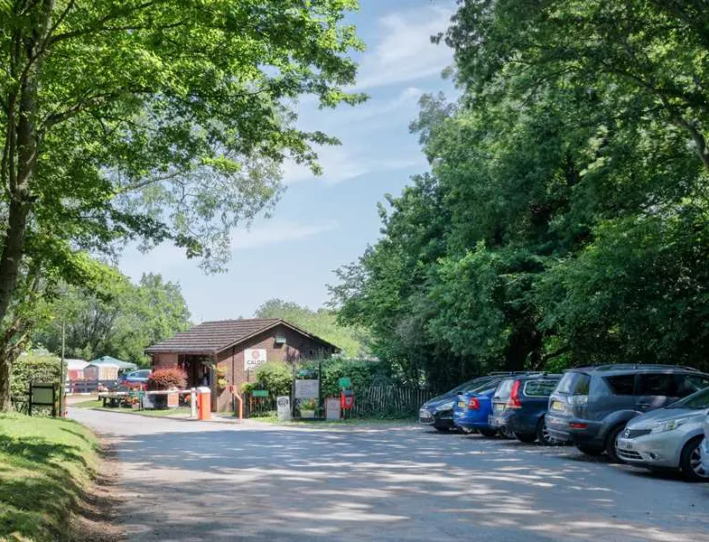 camping-and-caravanning-club-site-crowborough-crowborough-8l9ne