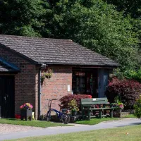 camping-and-caravanning-club-site-crowborough-crowborough-lwjzo