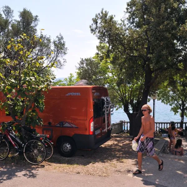 camping-selce-selce-r758u