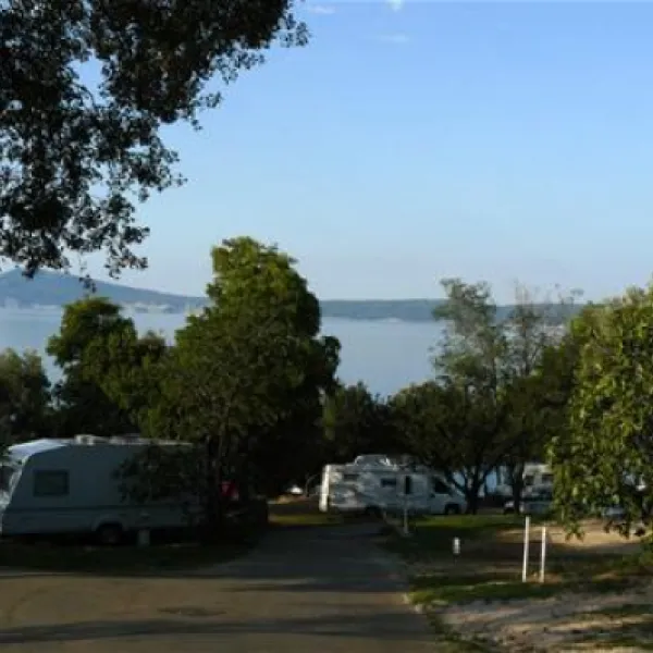 camping-selce-selce-yj6pz