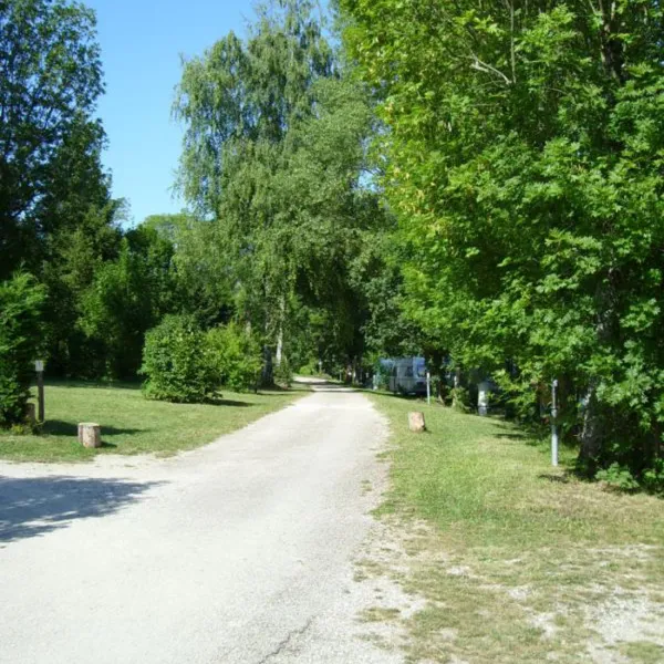 domaine-naturiste-le-courtialet-avignonet-wcrgs