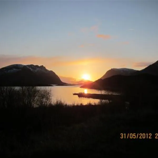 lungvaer-lofoten-bobilcamping-kleppstadt-nyrph
