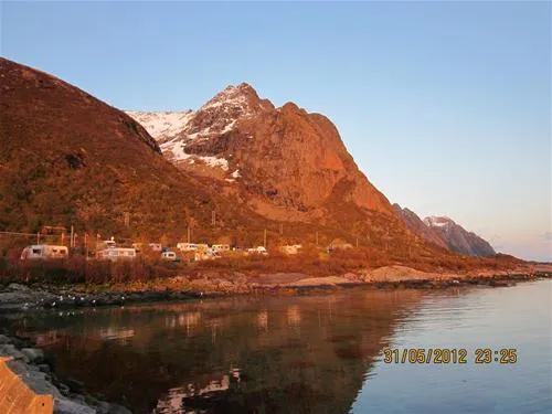 lungvaer-lofoten-bobilcamping-kleppstadt-v1azp