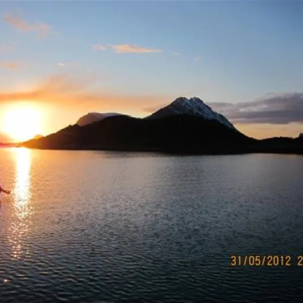lungvaer-lofoten-bobilcamping-kleppstadt-yk3gl