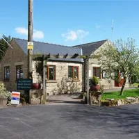 lickpenny-caravan-park-tansley-fshra