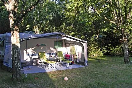 camping-le-plan-deau-ardche-tkyfp