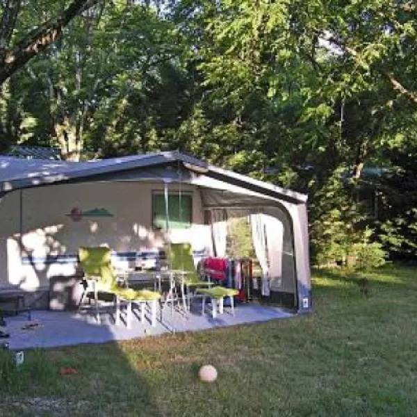 camping-le-plan-deau-ardche-tkyfp