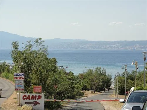camping-pusca-omisalj-4yd5u