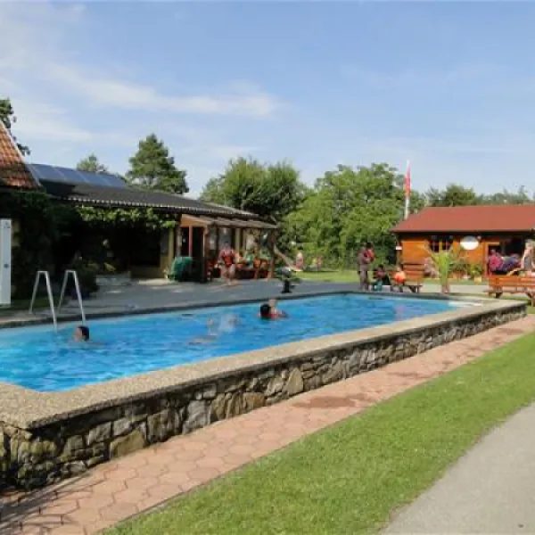 terrassencamping-traisen-traisen-4seti