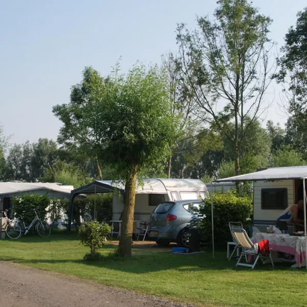 camping-kampboerderij-waterlandkerkje-lvbhq