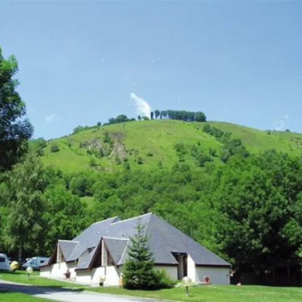 camping-pene-blanche-loudenvielle-8tfc0