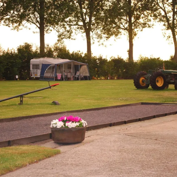 mini-camping-de-hullu-zuidzande-xlf4q
