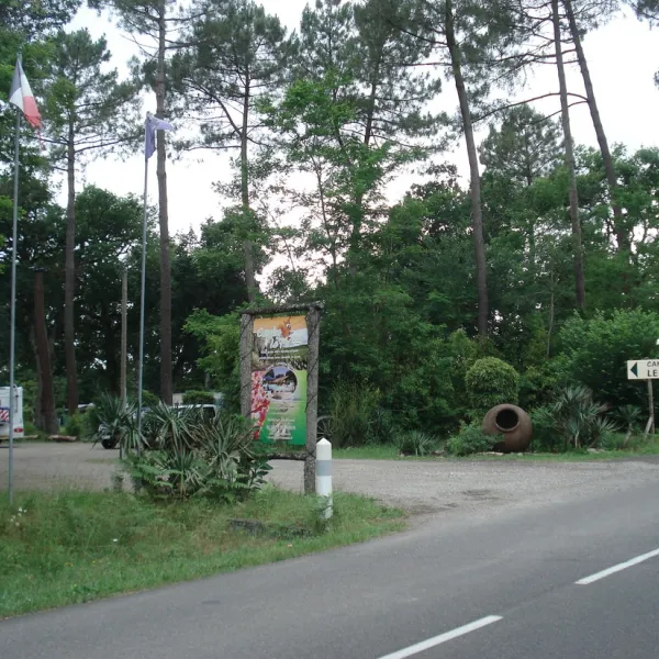 camping-le-pin-st-justin-har6n