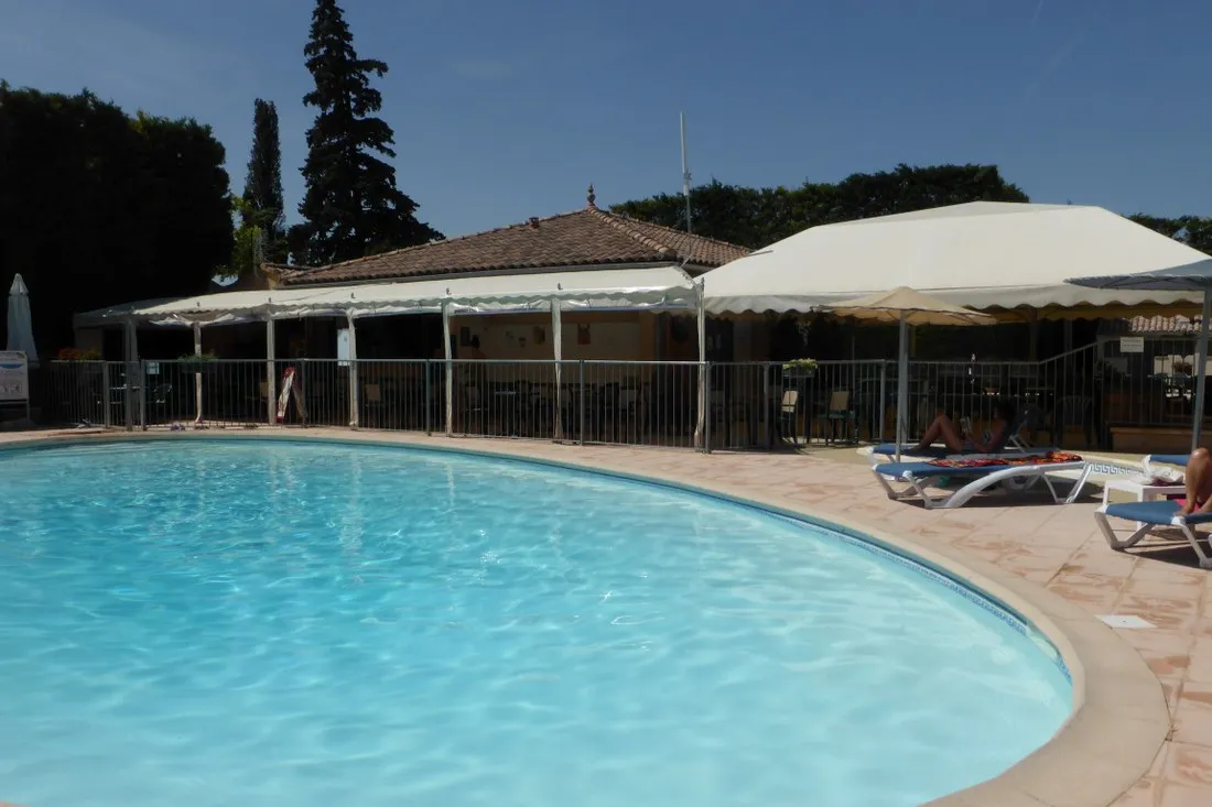 domaine-des-favards-violes-hjhga